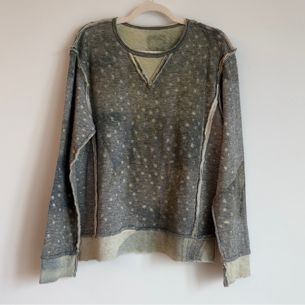 Washed Gray Crewneck Sweatshirt with Subtle Speckle